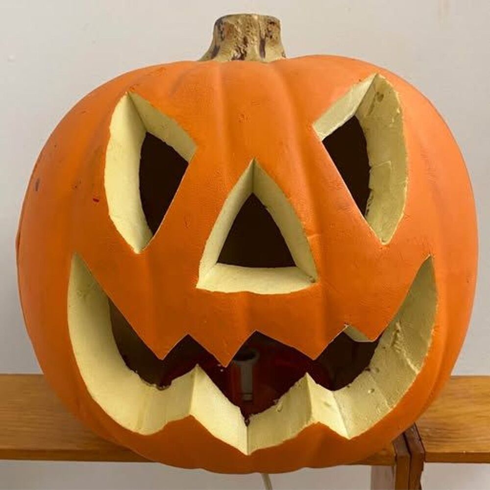 Gemmy Light Up Halloween Foam Mold Lifelike Pumpkin Illuminated Jack O Lantern